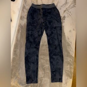 Lululemon Textured Tech Pants - Diamond Dye Iron Blue True Navy